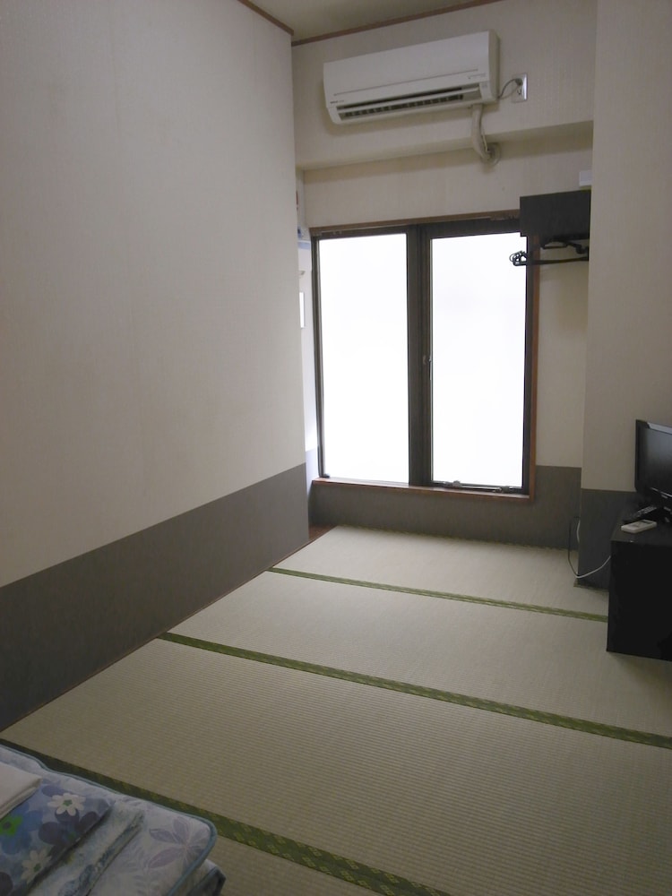 客室1 | あんどん 牧志館