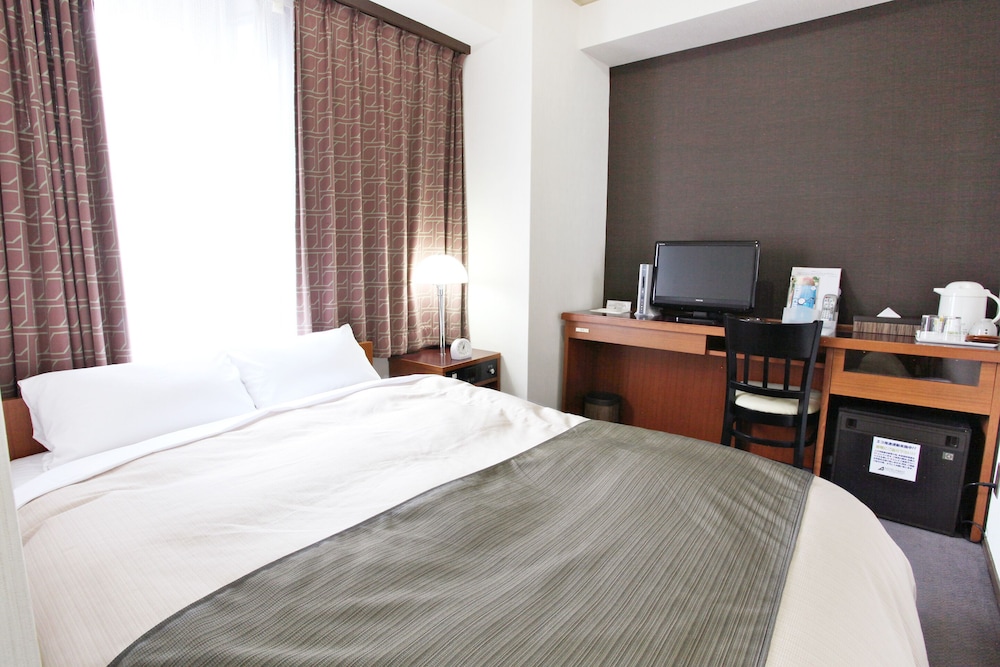 ダブルルーム ダブルベッド 1 台 喫煙可 | ホテルアベスト長野駅前