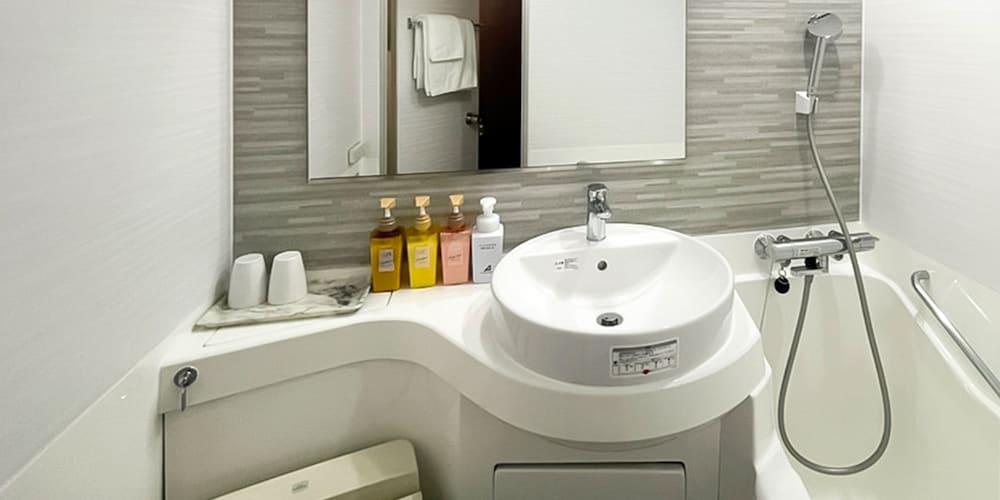 ツインルーム シングルベッド 2 台 禁煙 バスルーム1 | ホテルアベスト長野駅前