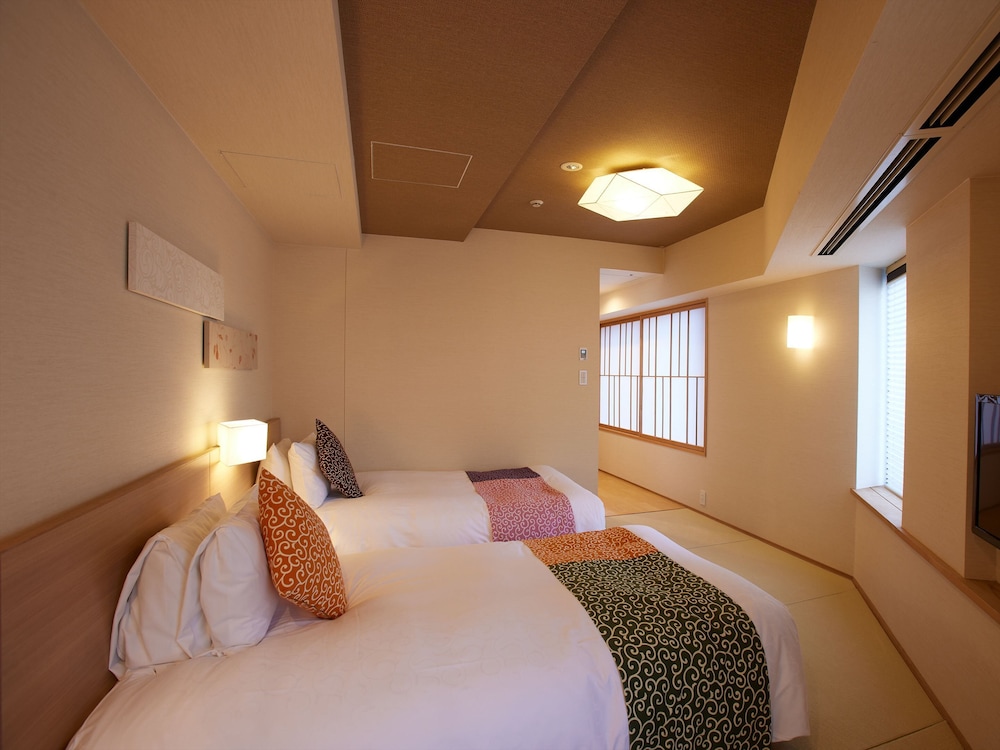 コーナーツイン (畳敷ベットルーム) 全室禁煙 客室12 | 京湯元 ハトヤ瑞鳳閣