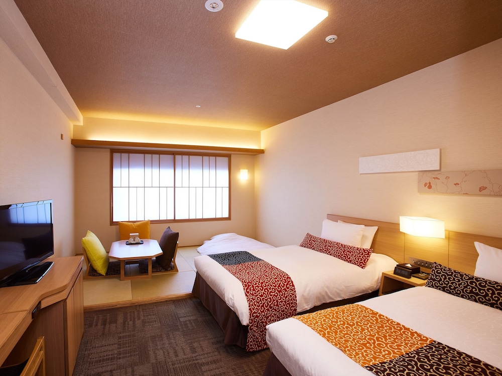 和モダン 全室禁煙 | 京湯元 ハトヤ瑞鳳閣