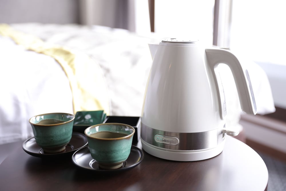 デラックス ツインルーム 客室の設備とサービス3 | 氷見温泉郷 くつろぎの宿 うみあかり