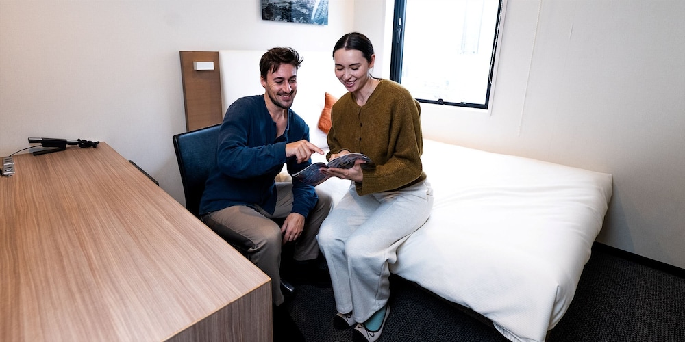 コージーダブル 禁煙 (2名利用のみ) 客室6 | 東急ステイ 新橋