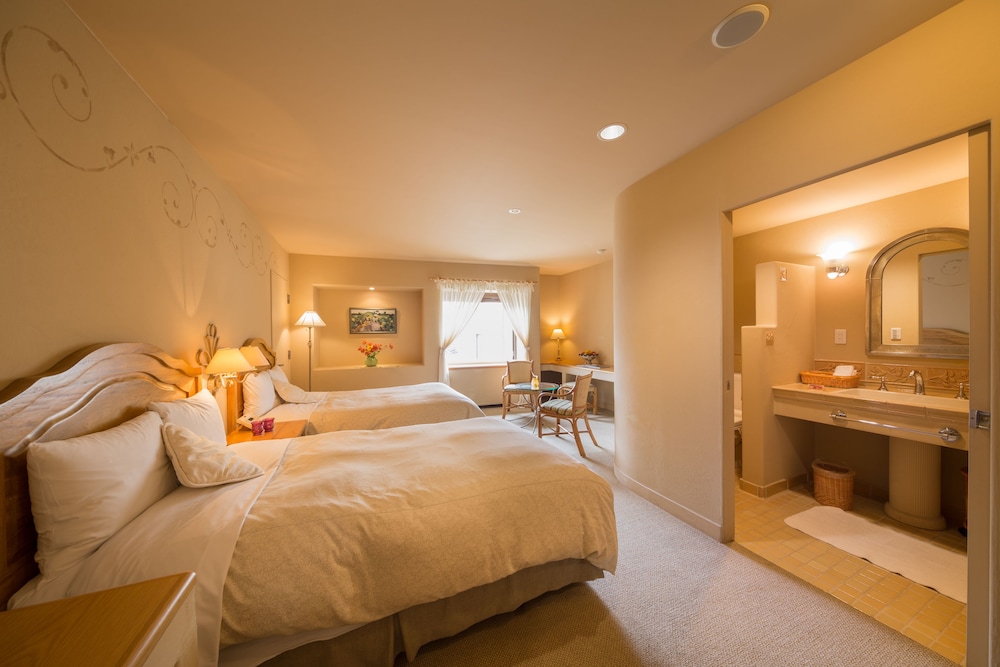 ツインルーム 禁煙 | ポピー スプリングス リゾート & スパ