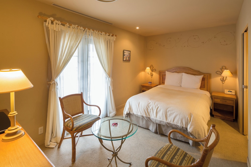 ダブルルーム 禁煙 | ポピー スプリングス リゾート & スパ