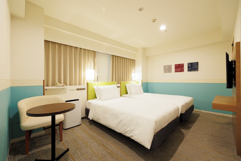 プレミアム ルーム シングルベッド 2 台 客室8 | ANAホリデイ・イン札幌すすきの by IHG