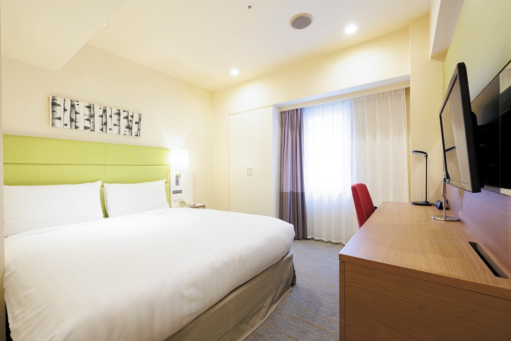 スタンダード ルーム ダブルベッド 1 台 (Humidifier) 客室7 | ANAホリデイ・イン札幌すすきの by IHG