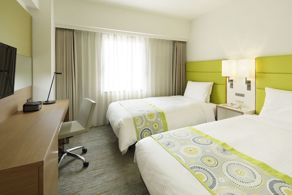 スタンダード ルーム シングルベッド 2 台 客室1 | ANAホリデイ・イン札幌すすきの by IHG