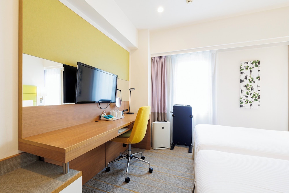 スタンダード ルーム シングルベッド 2 台 (Humidifier) 客室2 | ANAホリデイ・イン札幌すすきの by IHG