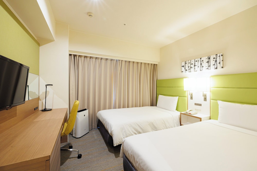 スタンダード ルーム シングルベッド 2 台 (Humidifier) 客室9 | ANAホリデイ・イン札幌すすきの by IHG