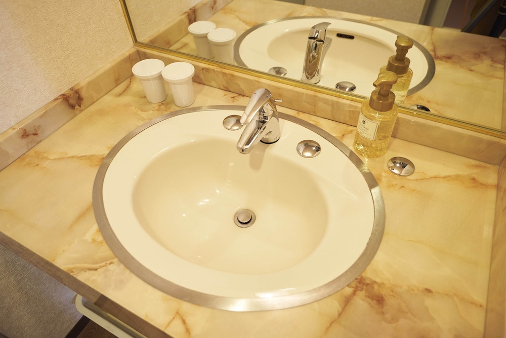 デラックス ツインルーム 喫煙可 バスルームの設備0 | ホテル町田ヴィラ