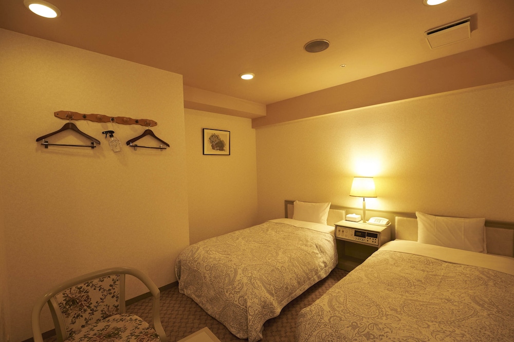 スタンダード ツインルーム 禁煙 客室1 | ホテル町田ヴィラ