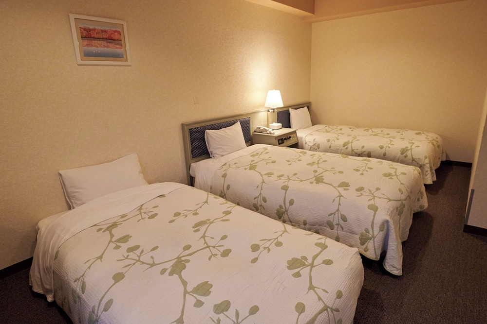 トリプルルーム 禁煙 客室1 | ホテル町田ヴィラ