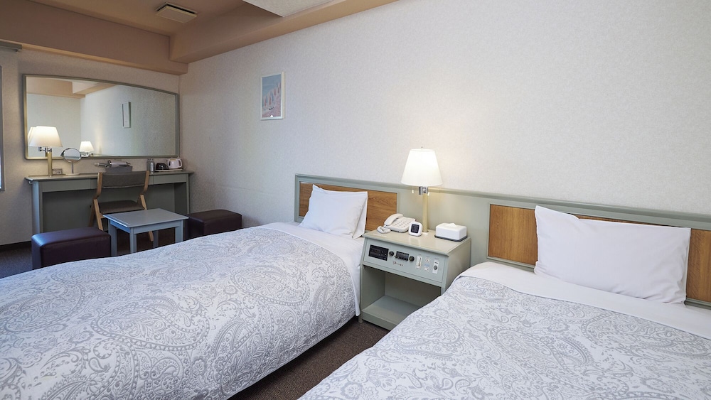 デラックス ツインルーム 喫煙可 | ホテル町田ヴィラ