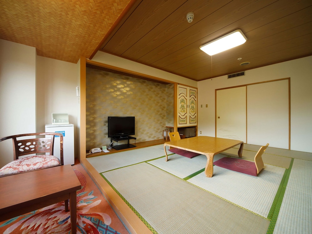 【本館】和室8~10畳 禁煙 客室1 | 定山渓ビューホテル