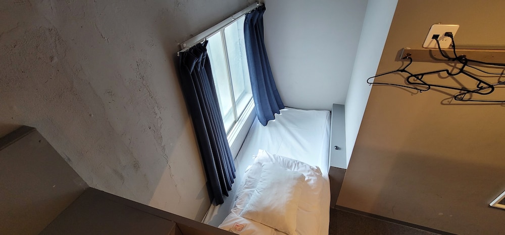 スタンダード トリプルルーム 客室2 | RHODES OTSUKA HOTEL