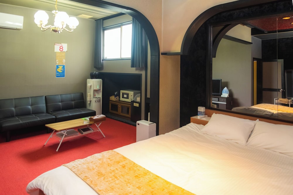 Dog Room 8 | ホテル ルシア at まえばし赤城