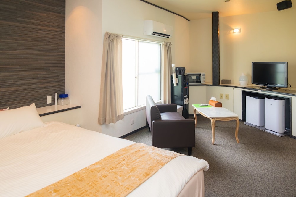 Room 5 | ホテル ルシア at まえばし赤城