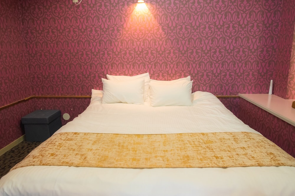 Room 10 客室3 | ホテル ルシア at まえばし赤城