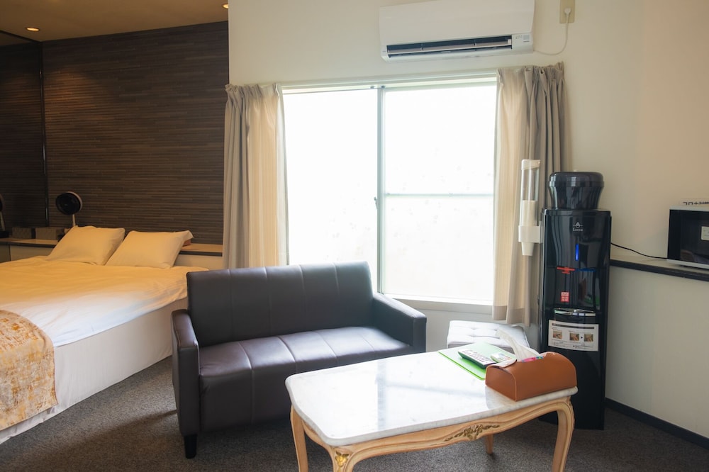 Room 5 客室7 | ホテル ルシア at まえばし赤城