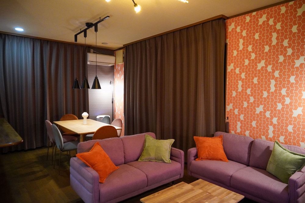 客室1 | Living CUBE 別府