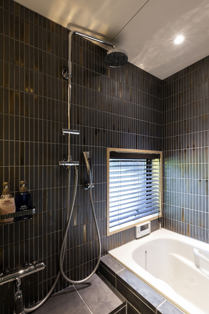 スタンダード スイート バスルーム0 | 鈴 町家久遠