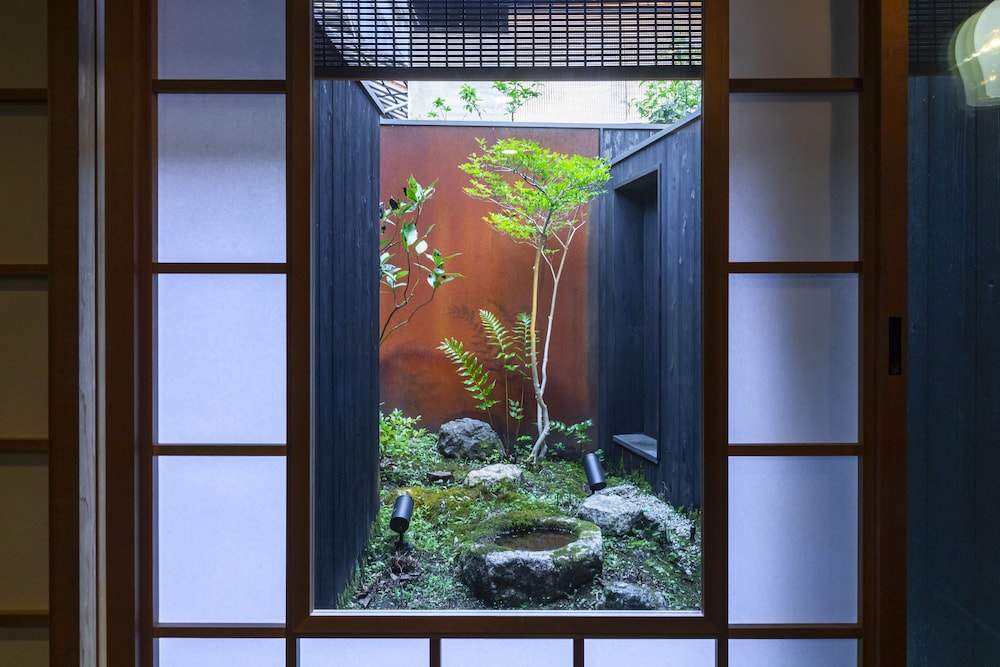 スタンダード スイート リビング エリア5 | 鈴 町家久遠