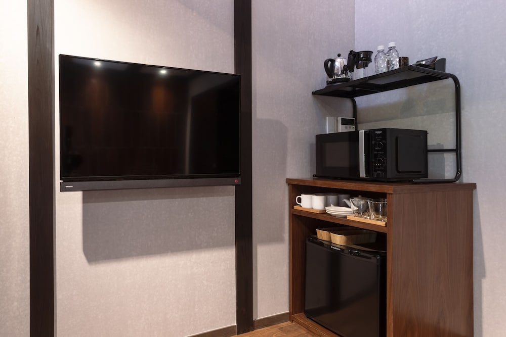 スタンダード スイート リビング エリア2 | 鈴 町家久遠