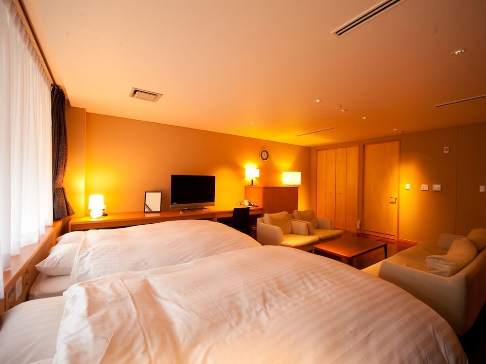 デラックス ツインルーム 客室5 | 由布院ユウベルホテル