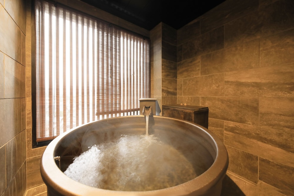 4 人部屋 ベッド (複数台) | ゆとりろ津和野