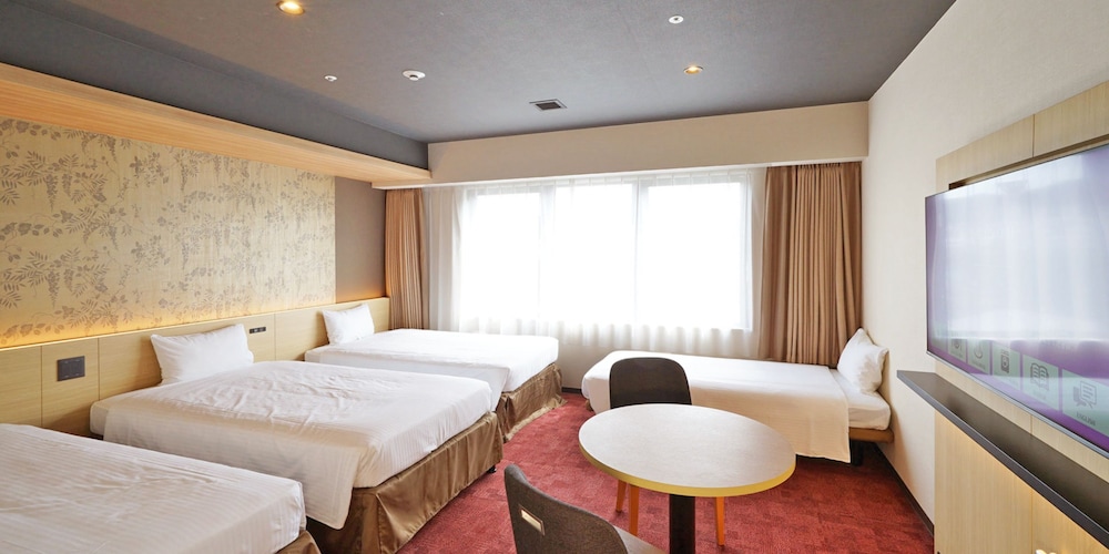 デラックス ツインルーム 禁煙 客室11 | チサン プレミアム 京都九条