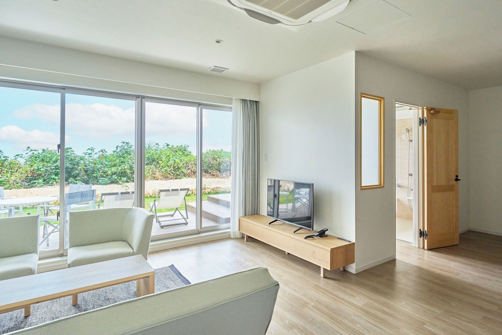 プライベートホットタブスィート 禁煙 客室6 | ウォーターマークホテル沖縄 宮古島