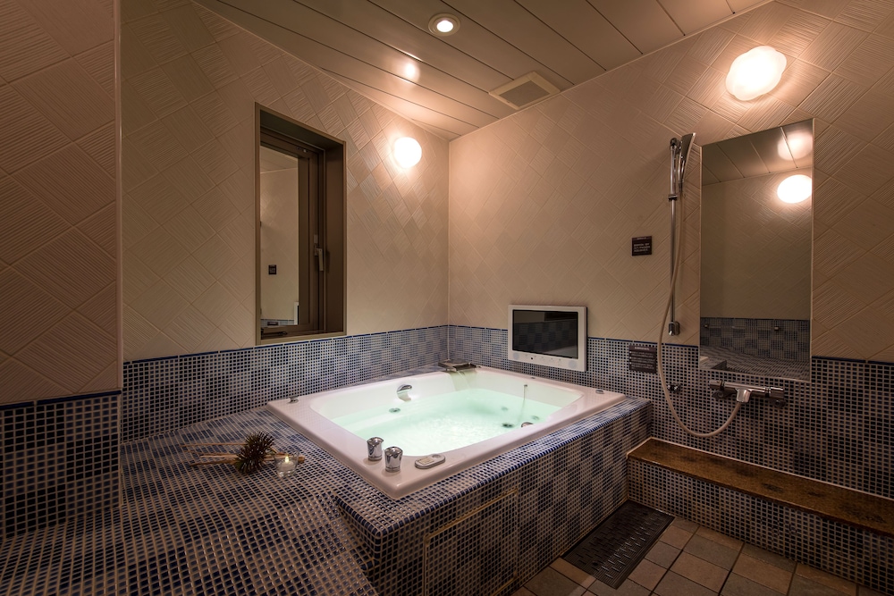 スタンダード ダブルルーム バスルーム0 | ホテルゼンリキュウ千葉白井