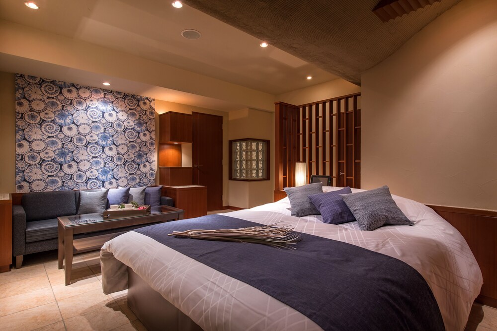 スーペリア ダブルルーム 客室1 | ホテルゼンリキュウ千葉白井