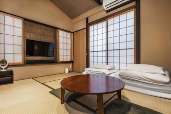 Shiki Homes 千
