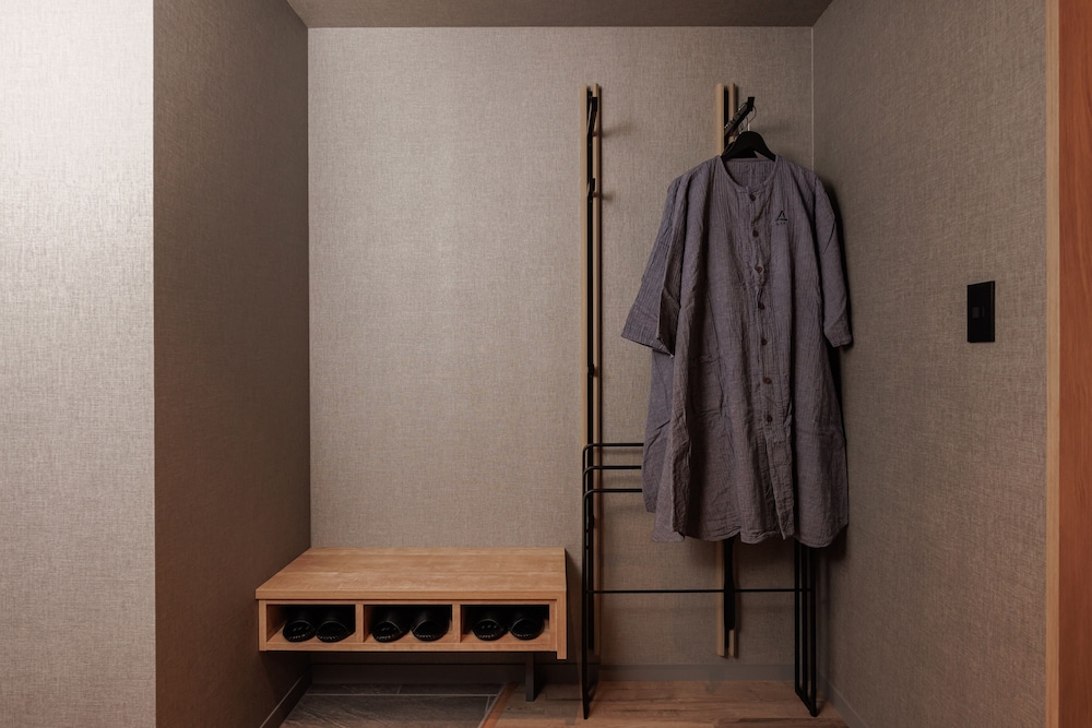 トリプルルーム 3 ベッドルーム 禁煙 リバービュー 客室の設備とサービス3 | あらたし みなかみ