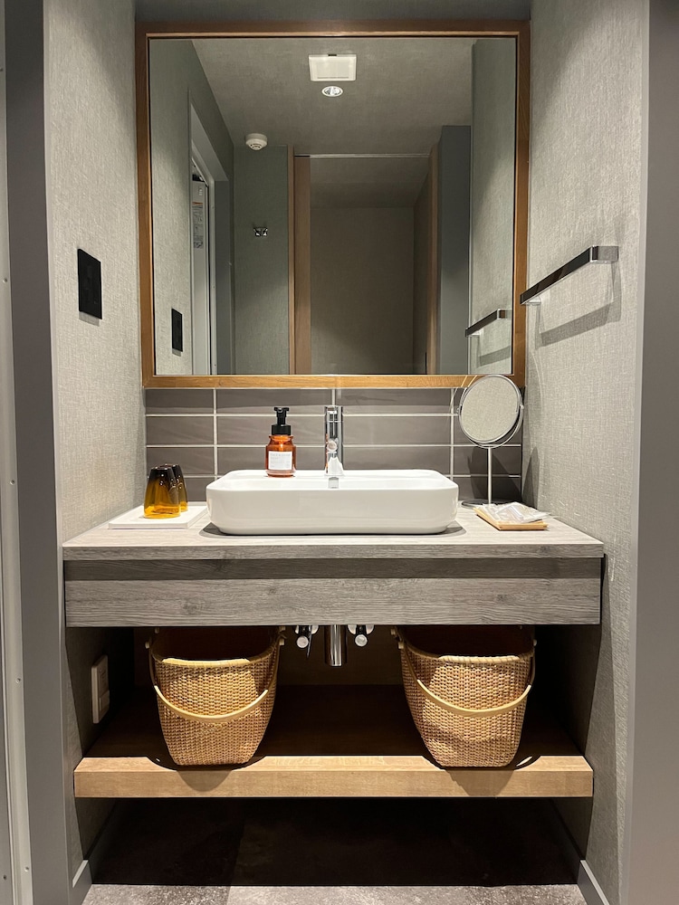 客室1 | あらたし みなかみ