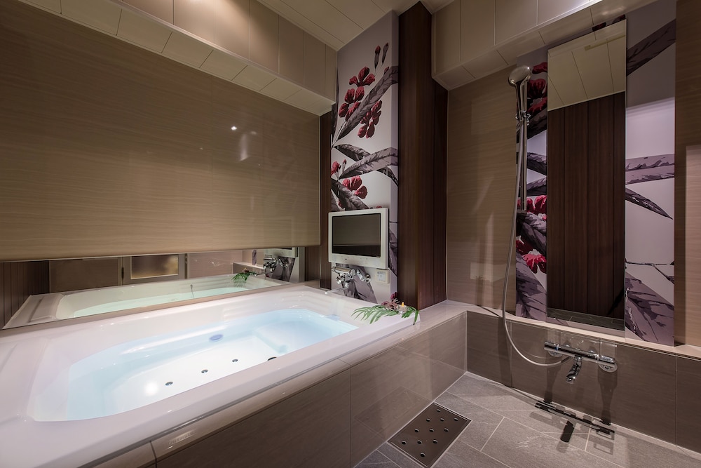 デラックス ダブルルーム バスルーム0 | ホテル ZEN 一宮 - 大人限定