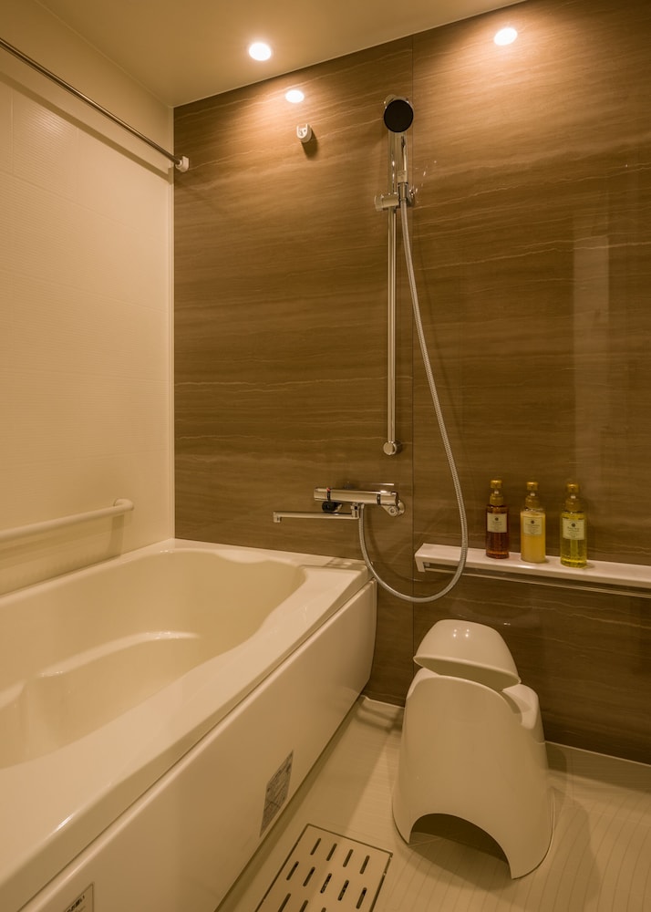 スタンダード ルーム 禁煙 バスルーム2 | KOKO HOTEL Residence 浅草かっぱ橋