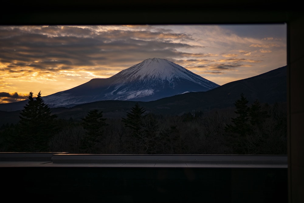 ルーム シングルベッド 2 台 (Fuji View) | 富士スピードウェイホテル - アンバウンド コレクション by Hyatt