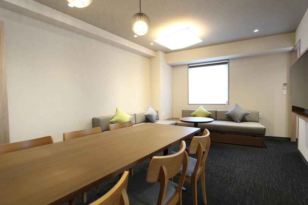 プレミアジャパニーズルーム 禁煙 リビング エリア0 | KOKO HOTEL Residence 浅草田原町