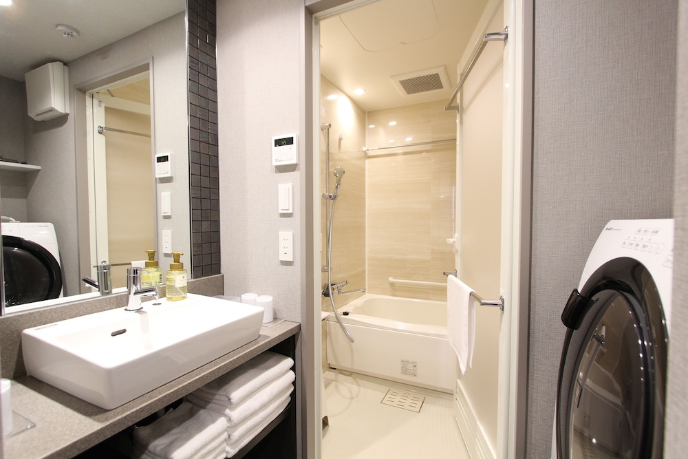 スーペリアジャパニーズルーム 禁煙 バスルーム1 | KOKO HOTEL Residence 浅草田原町