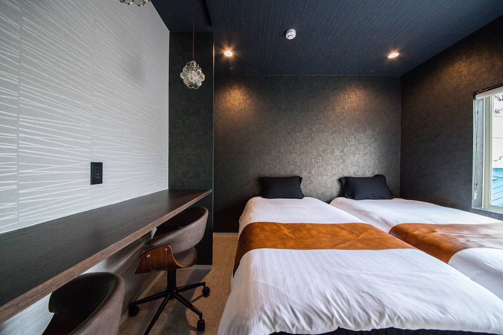 ハウス 客室3 | THE BEEHIVE AIOI