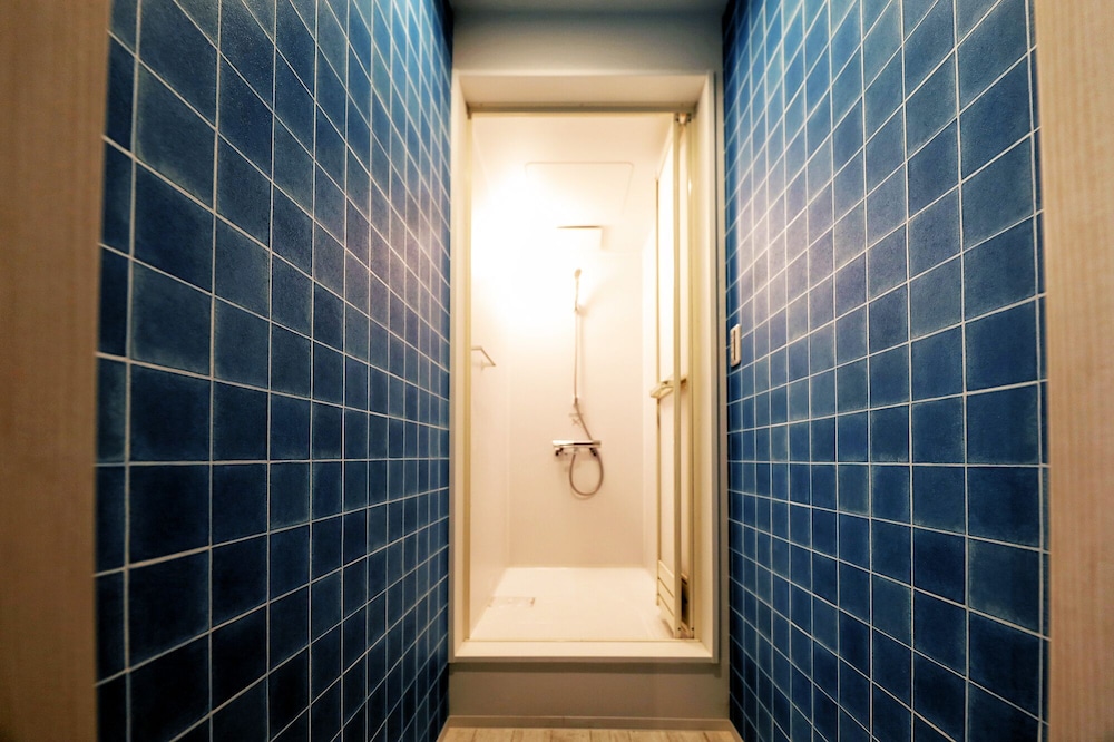 ハウス バスルーム0 | THE BEEHIVE AIOI