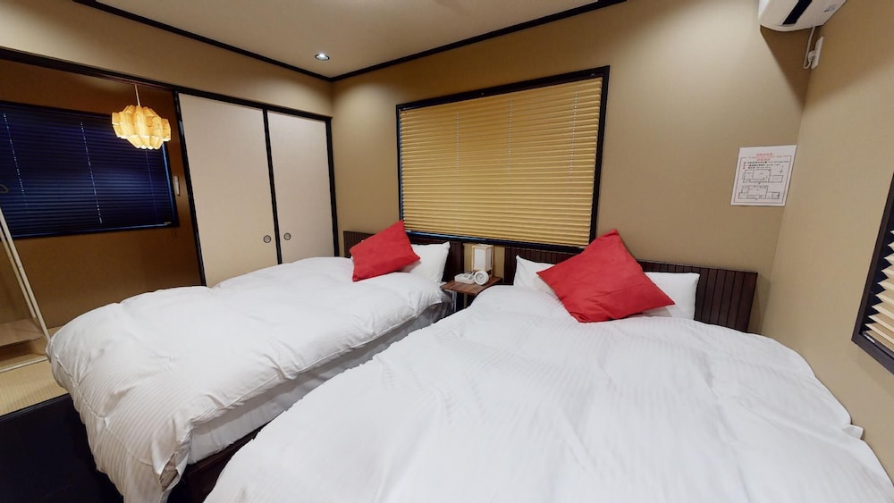 ファミリー ハウス 客室1 | 京都東山 清水龍馬坂荘