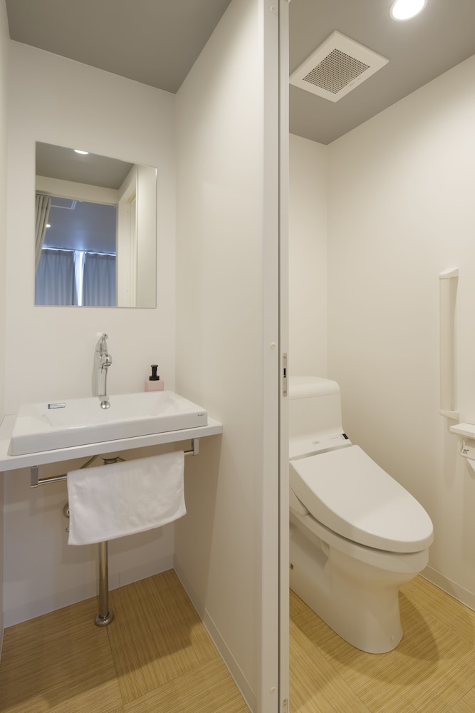 ビジネス ツインルーム バスルーム0 | 岩戸山ホステル