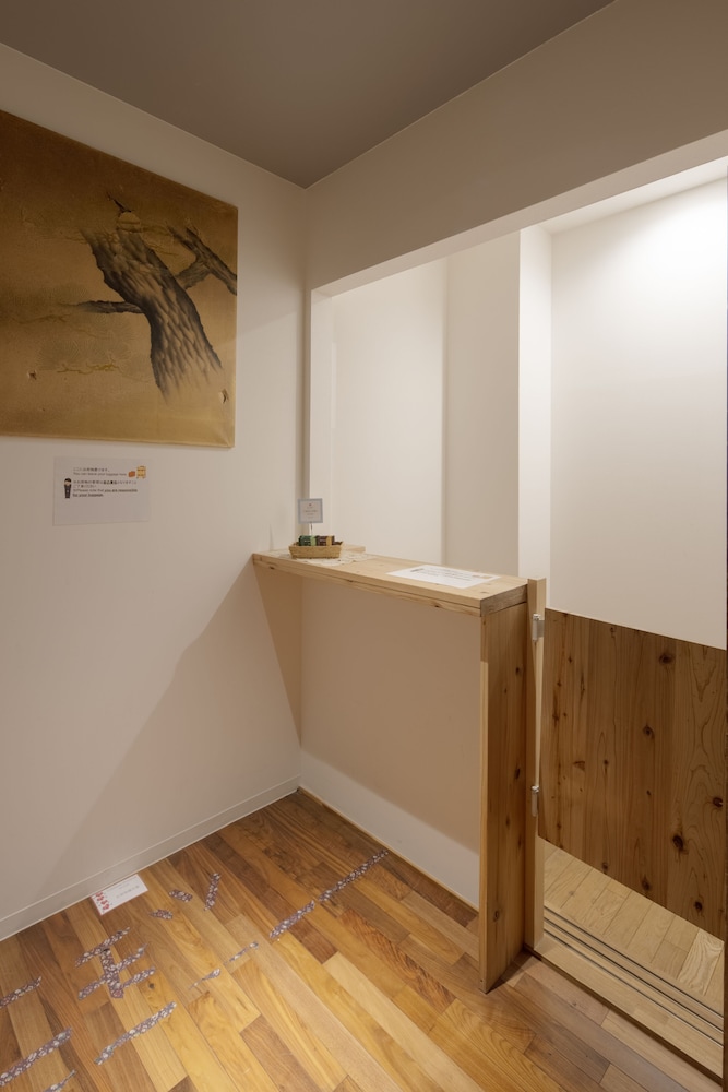 ビジネス ダブルルーム 客室8 | 岩戸山ホステル