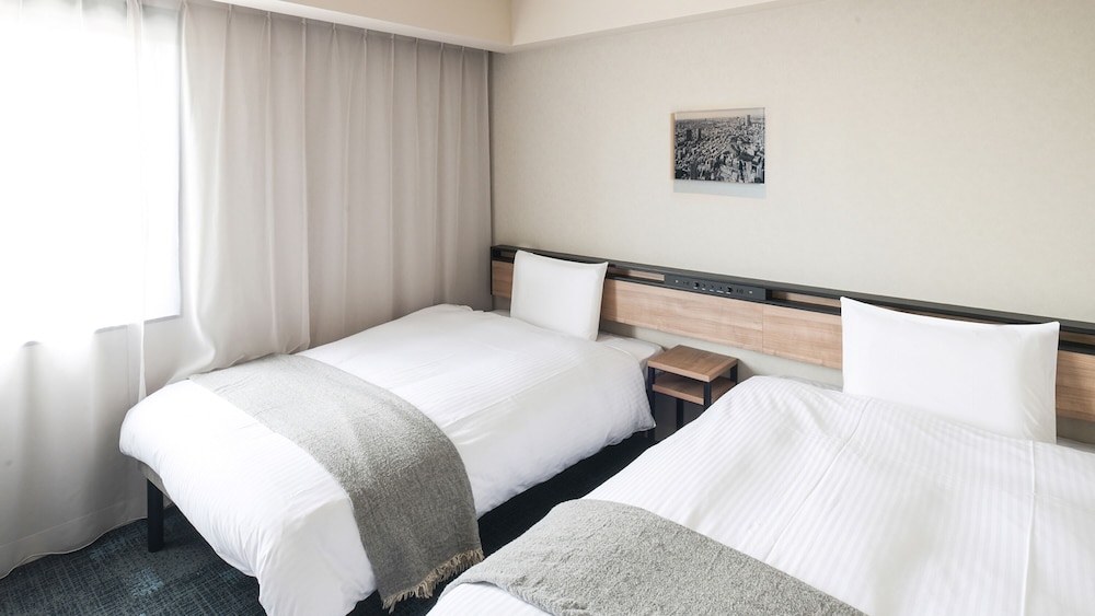 コンフォート トリプルルーム 禁煙 客室14 | レフ関空泉佐野 by ベッセルホテルズ