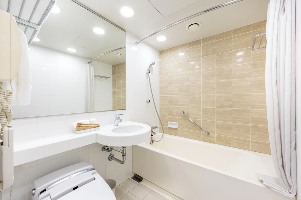 プレミアム ダブルルーム 禁煙 バスルーム1 | 吉祥寺エクセルホテル東急