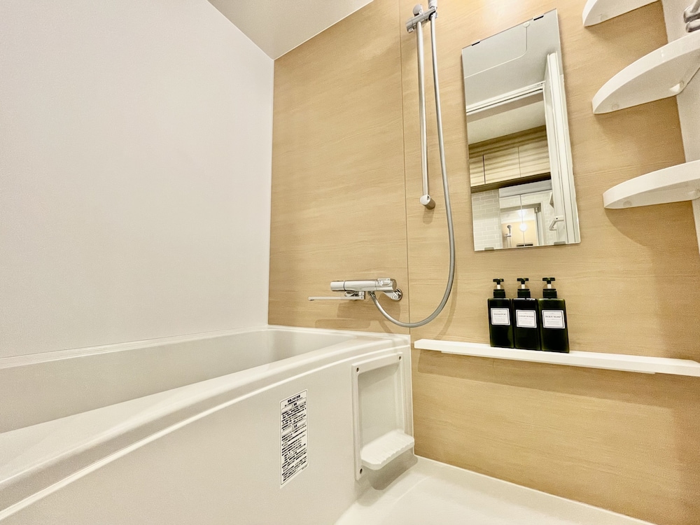 スーペリア スイート 禁煙 バスルーム1 | ホテル天使館久茂地